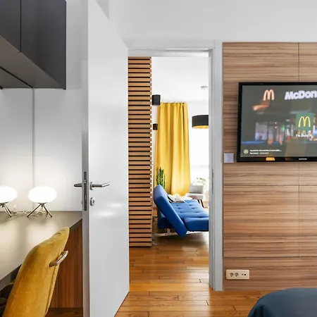 Apartament Awesome In With Wifi
