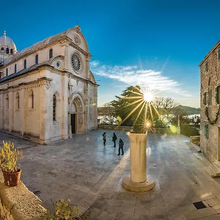 Awesome In With Wifi * Šibenik
